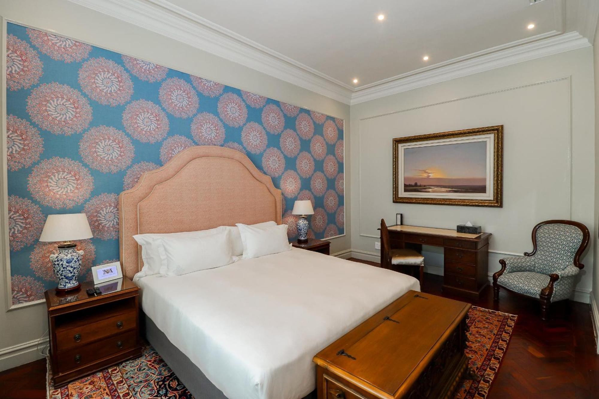 The Monarch Hotel Johannesburg Exterior photo